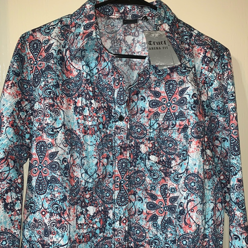 NEW! Cruel Arena Fit Women’s Button-up. WITH TAG!